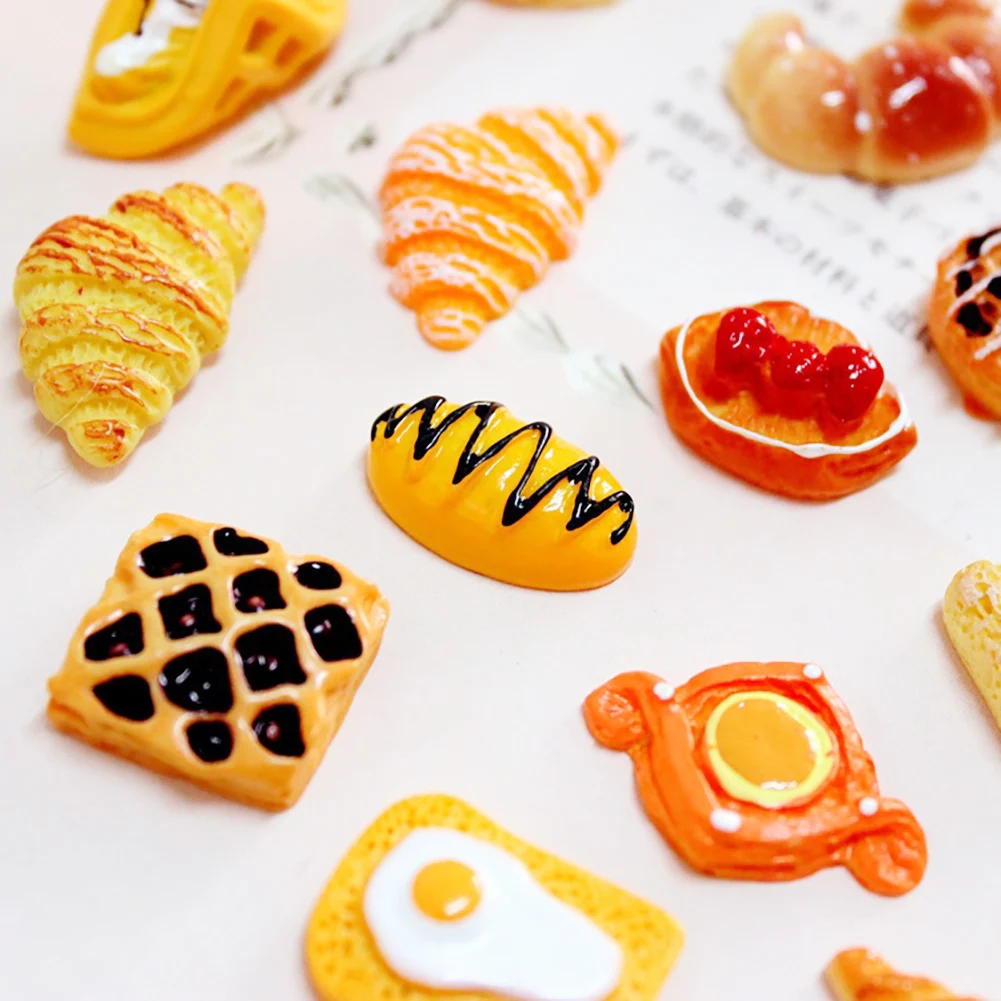 

10PCS Dollhouse Bread Artificial Cake Donuts Foods Toy Model DIY Embellishment Pretend Dollhouse Accessories Fake Miniature