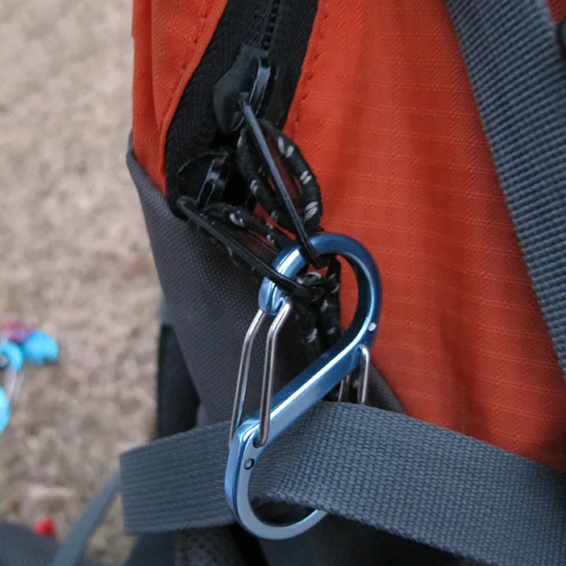 Aluminum S-shaped mountaineering buckle multifunctional 8-shaped quick hanging EDC Keychain outdoor backpack trumpet