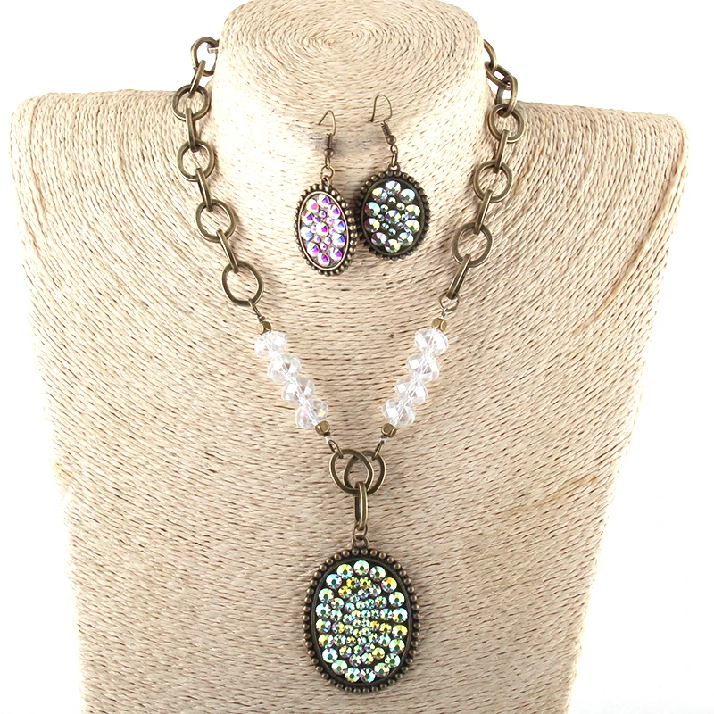 Set di gioielli di moda catena del rosario cristallo di vetro grande catena di metallo ciondolo Bling collana girocollo e set di orecchini