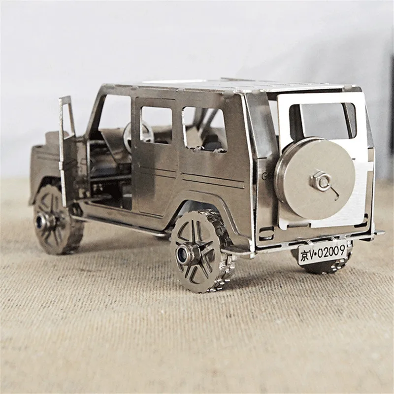 

2021 Decoration New Metal Jeep Model Decoration Children's Gift Living Room Bedroom Entrance Decoration Mood Octopus Home Decor