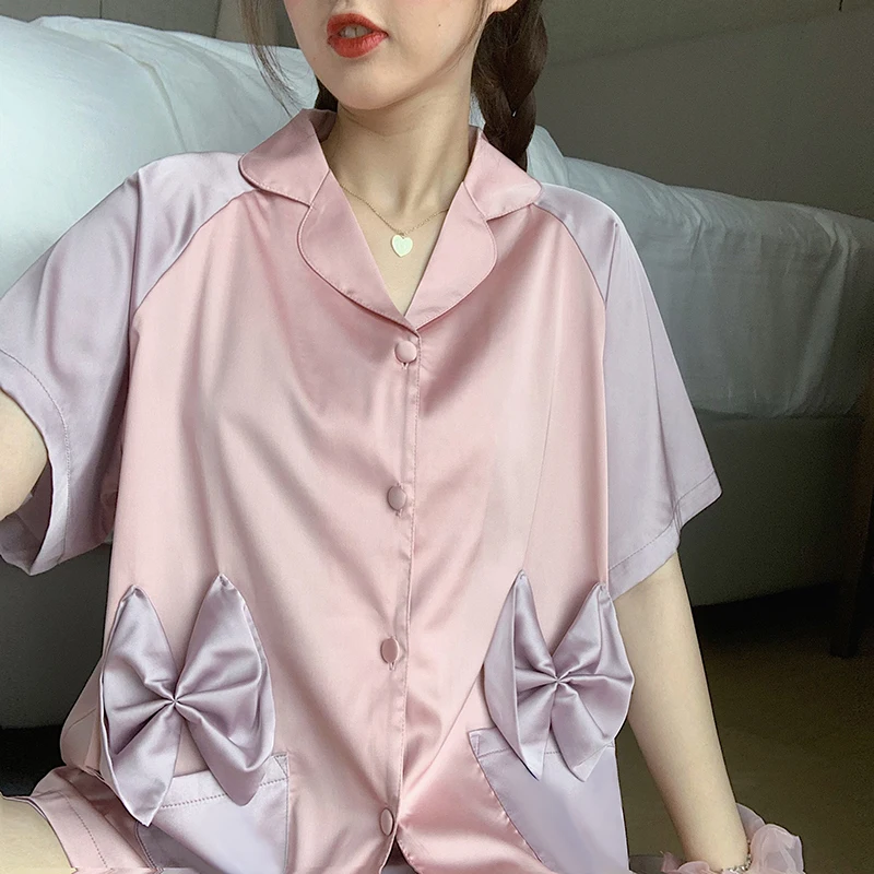 

Home Wear Suit Women's Spring 2021 New Design Sense Contrast Color Three-Dimensional Bow Pajamas + Shorts Two-Piece Suit