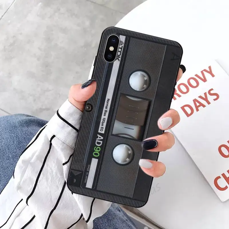 

Retro Cassette Tape fundas Phone Case for iPhone 11 12 pro XS MAX 8 7 6 6S Plus X 5S SE 2020 XR