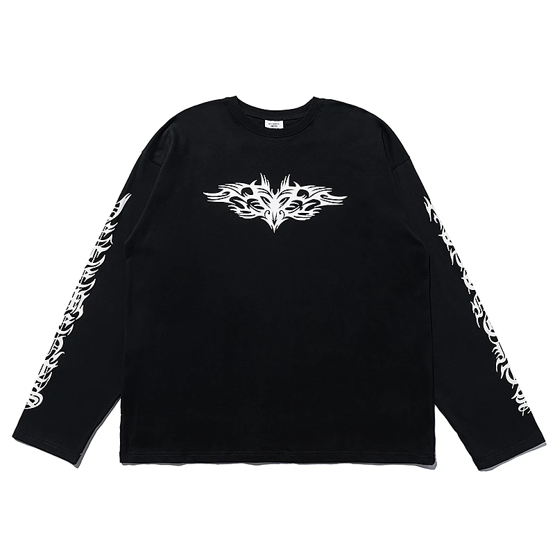 Свободная футболка с длинным рукавом круглым вырезом и надписью на санскрите |