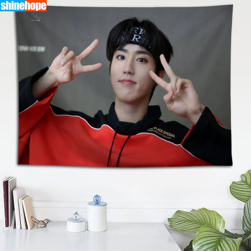 

Custom Han Jisung Tapestry Eco-Friendly HD Print Background Cloth Bedroom Wall Hanging Tapestries Decor Washable Not Fade