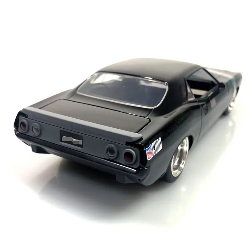 JADA 1/24 масштаб классический автомобиль 1970 Плимут Barracuda литой металлический модель