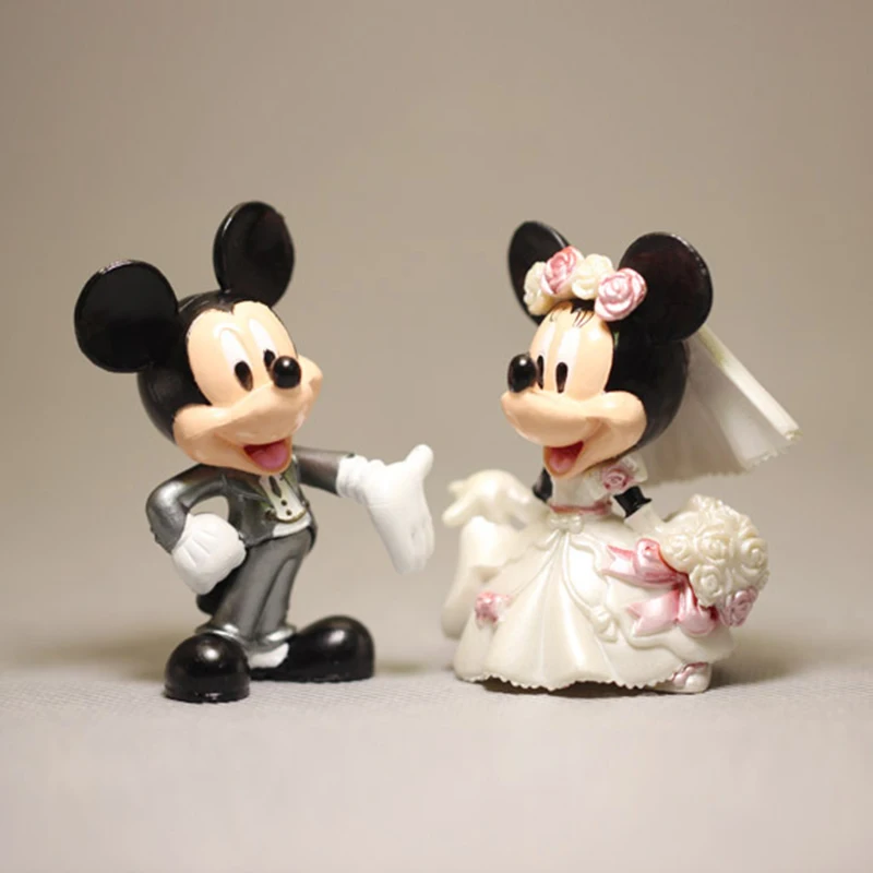 

Original Disney Mickey Mouse Anime Figure 6cm PVC Action Figure Wedding Decoration Special Gifts for The Bride and The Groom Toy