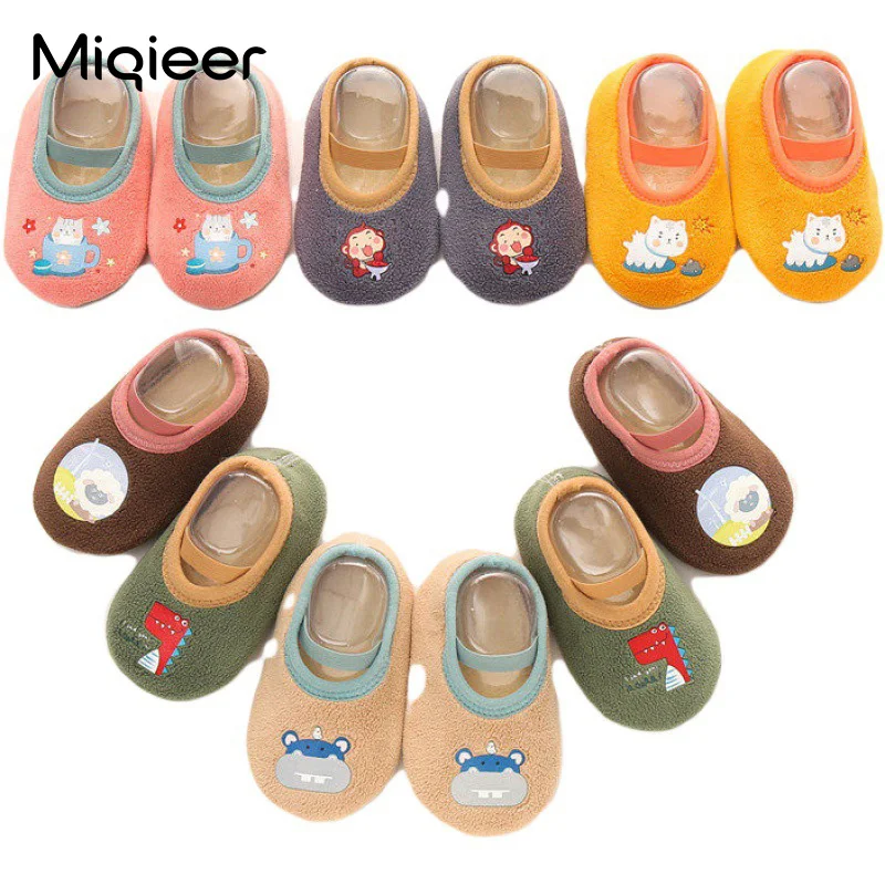 

Autumn Winter Baby Home Shoes Anti Skid Soft Sole Boys Girls Toddler First Walkers Warm Lambwool Children Indoor Floor Socks