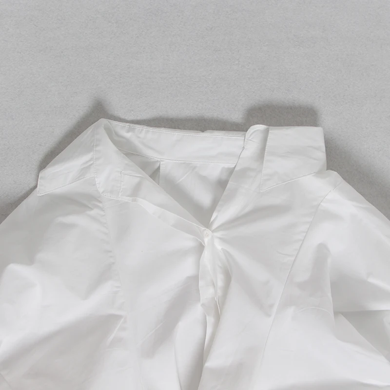 Женская Асимметричная рубашка TWOTWINSTYLE белая Свободная Повседневная Блузка в