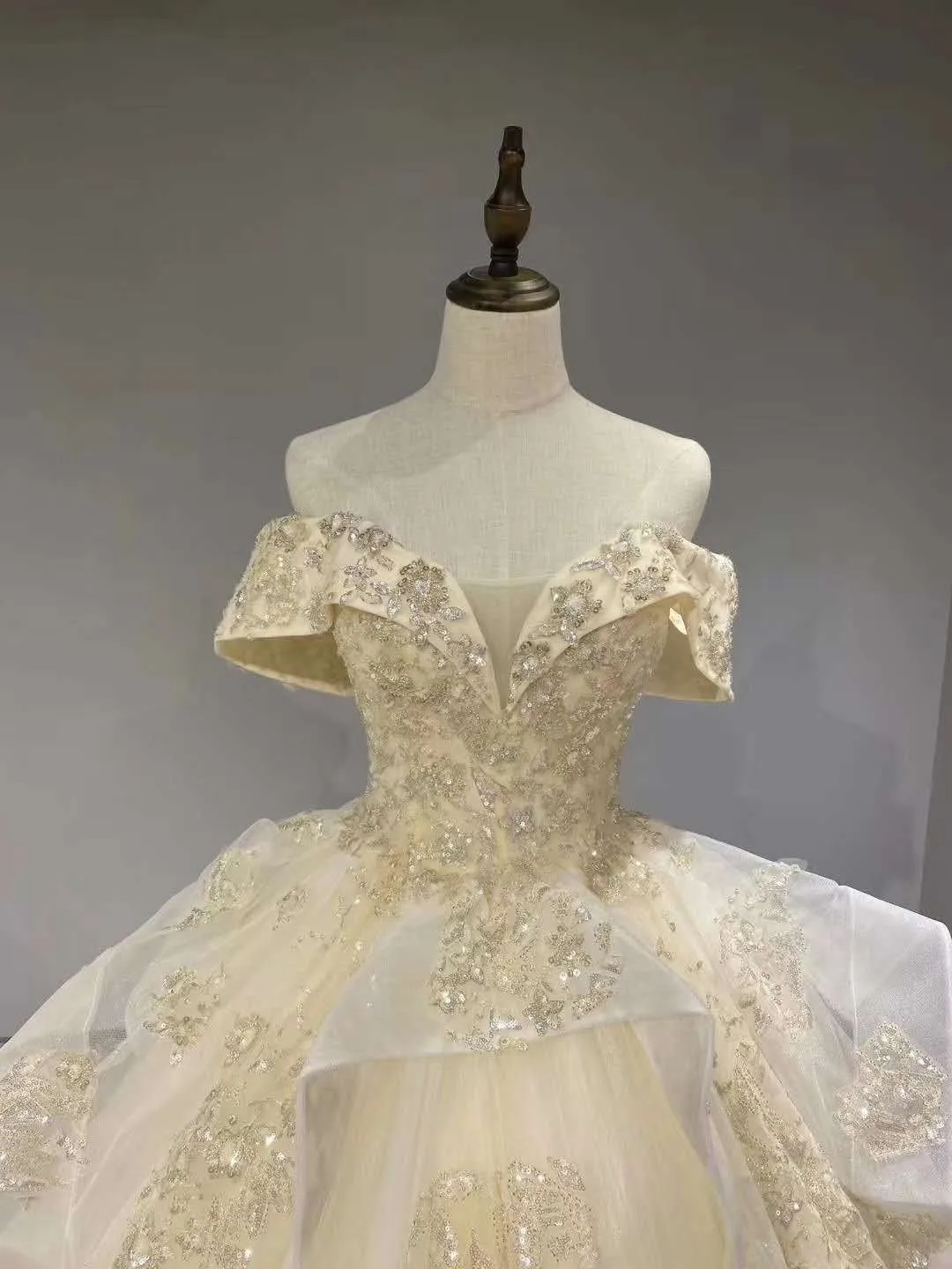 

Wedding Dress 2020 Gryffon Luxury Lace Elegant Boat Neck Ball Gown Off The Shoulder Princess Real Photo Vestido De Noiva