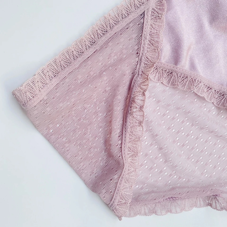 

3Pcs Sexy Lace Panties Female Soft Breathable Briefs Transparent Low-Rise Lingeries Women Underwear
