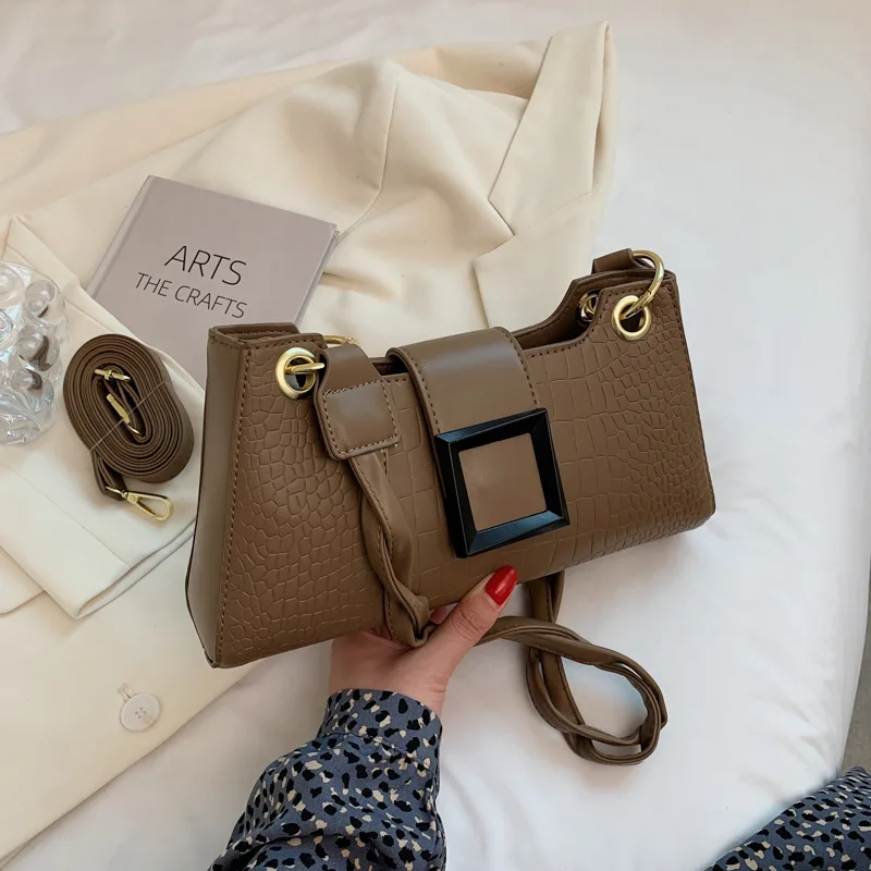

Retro Baguette Bag Female Bag 2021popular New Trendy Wild Stone Pattern Shoulder Bag Fashionable Lady Messenger Bag Underarm Bag