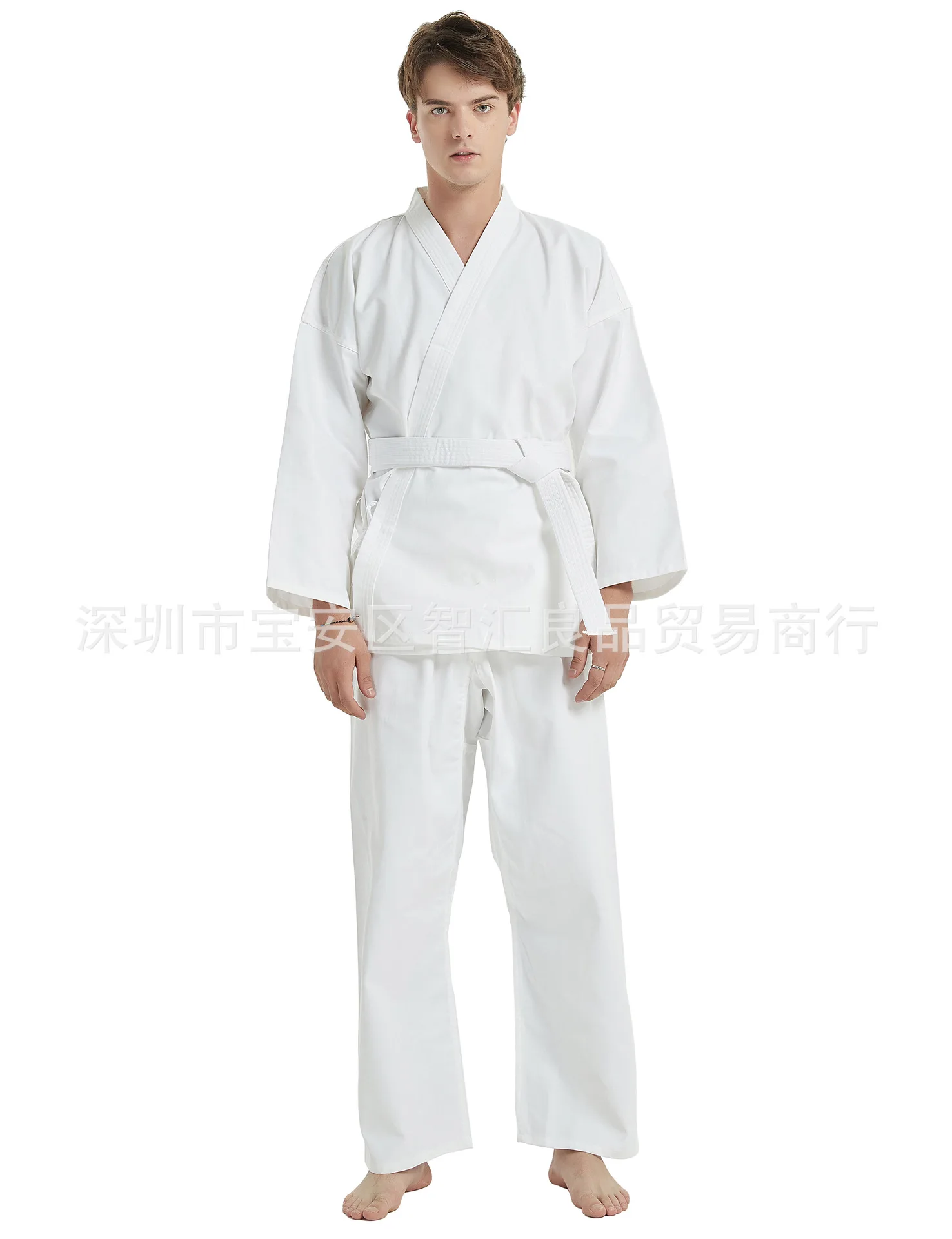 

Sportswear & Accessories