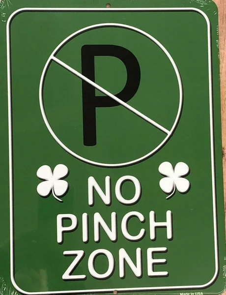 

Fun Metal Sign No Pinch Zone Green Gift Wall Office Party Wall Decor 12x8 Inches