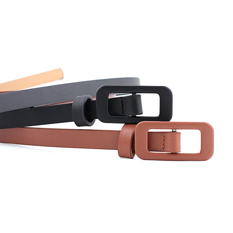 Ремень женский из искусственной кожи узкий с прямоугольной пряжкой черный