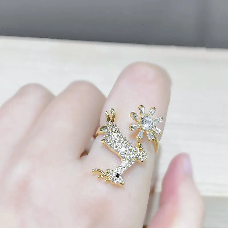 

Wholesale Elk Open Ring Index Finger Women's Simple Antlers Rotating Jewelry