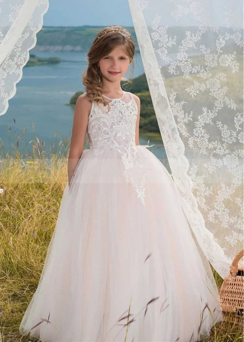 

Ivory Lace Tulle Flower Girl Dress for Wedding Button Back Sheer Neck Children First Communion Dress