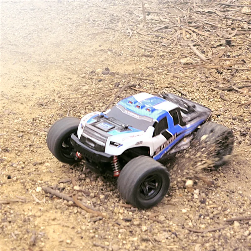 Радиоуправляемый автомобиль 1: 18 коэффициент дифференциального управления рулем
