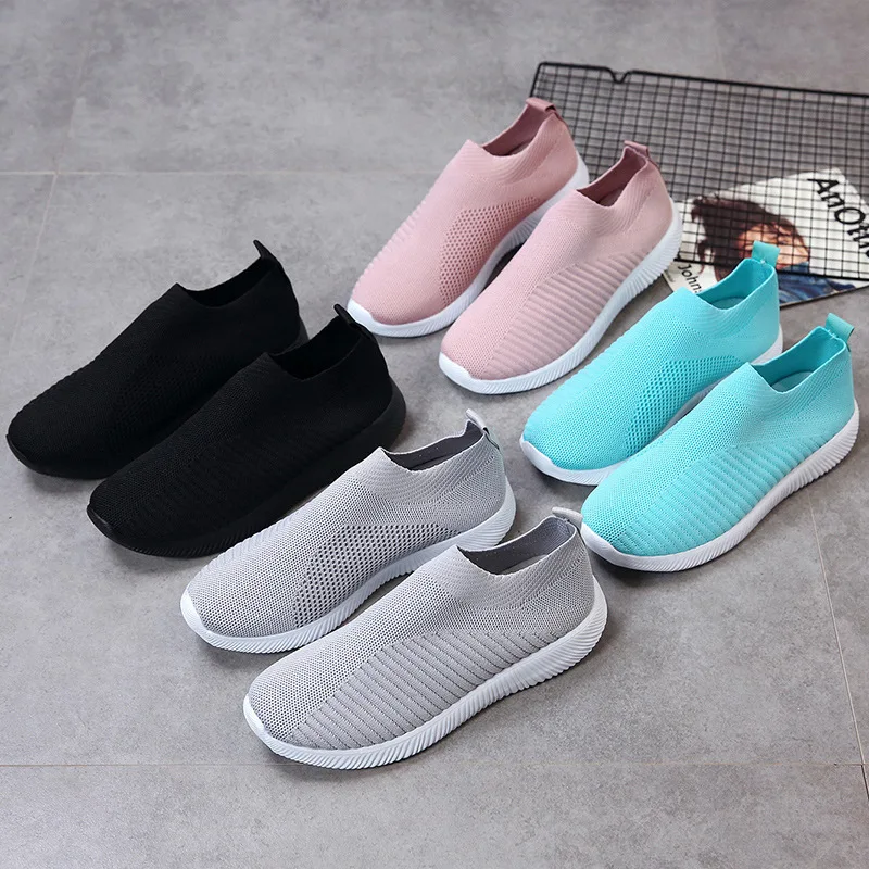 New Women Vulcanized Shoes Breathable Running Sneakers Slip On Flats Shoes Loafers Plus Size 42 Mesh Walking Sports Women's Flat