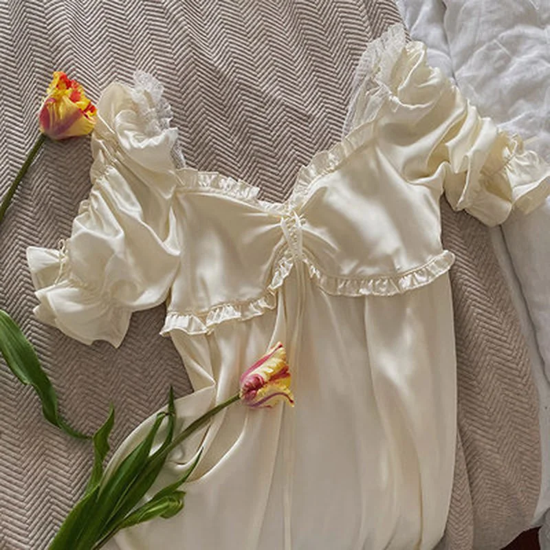 

Princess Style Nightdress Sleepwear Women Summer Silk Vintage Nightgown Girls Sexy Sweet V-Neck Sleep Dress Cute Lace Home Wear