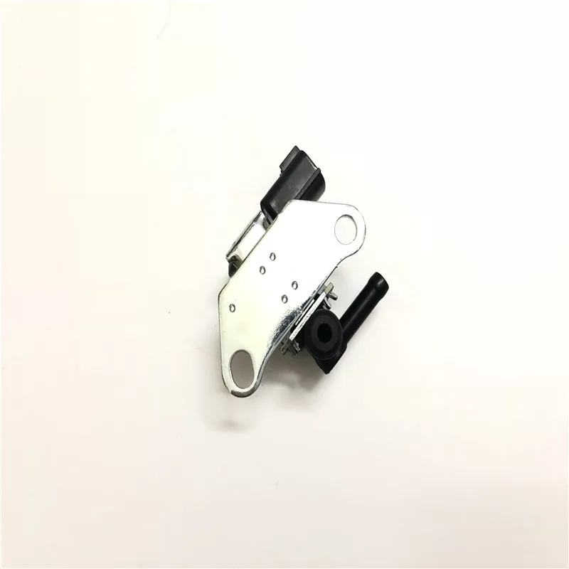 Клапан управления вакуумным канистром соленоид впускного коллектора для Nissan Tiida