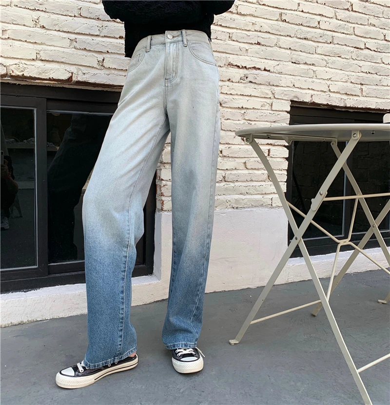 

Two-piece + wind gradient jeans