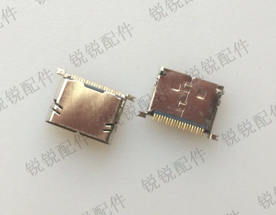

Для мини-USB-накопителя с разъемом для передачи данных, 20P