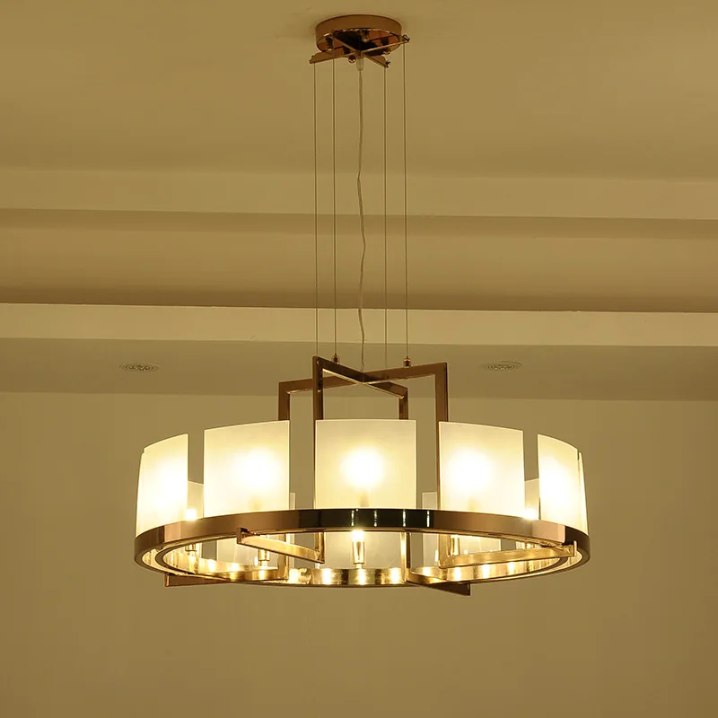 Люстра для гостиной в стиле пост-модерн Минималистичная железная лампа цвета