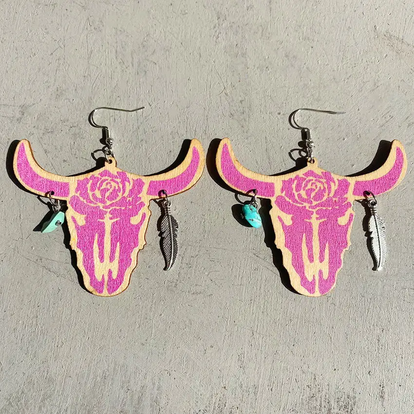 Деревянные висячие серьги Cowgirl с головой коровы и перьями бирюзовый камень