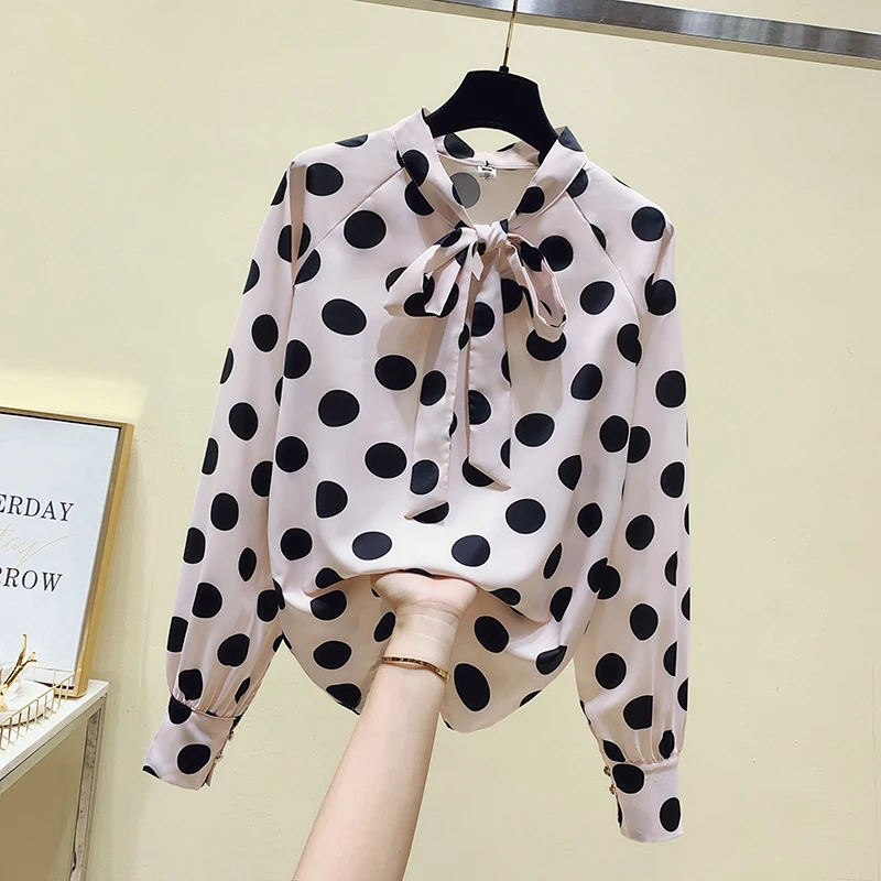 

Шифоновая Блузка в горошек с длинным рукавом и бантом в Корейском стиле осень элегантные модные блузки и топы женские рубашки оверсайз одеж...