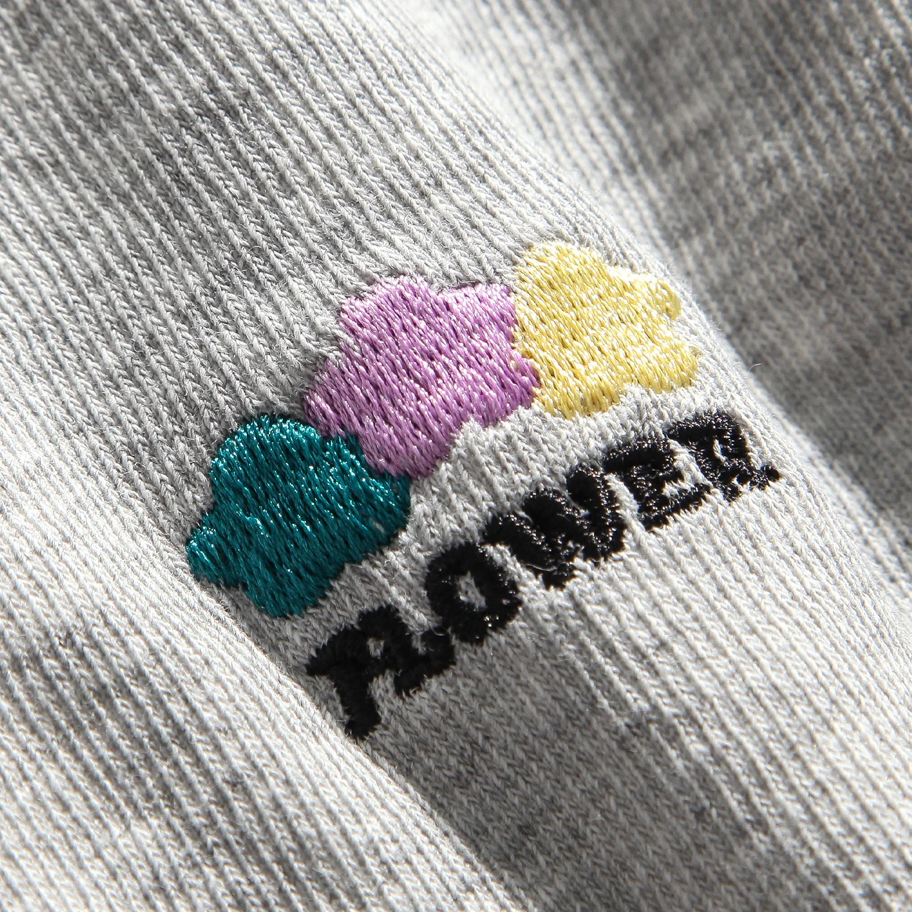 

2021 Summer Casual Tshirt Harajuku T-Shirt Streetwear Retro Flower Embroidery Tshirt Hip Hop Loose Cotton Short Sleeve Shirts