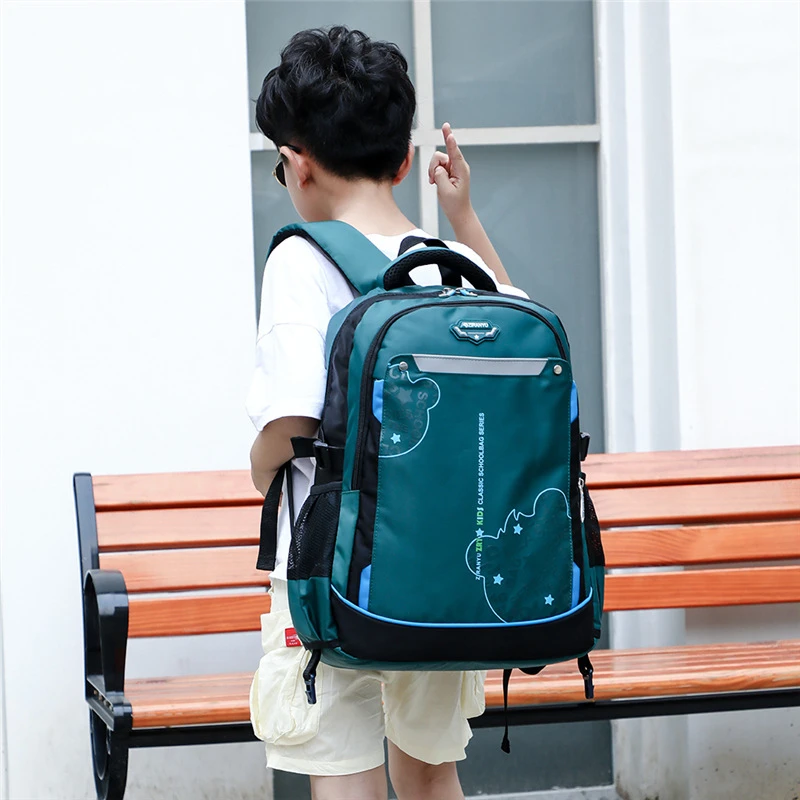

New Fashion Reflective strip design High Quality Children School Bags Backpacks Kids Best Students Schoolbag Waterproof Mochila