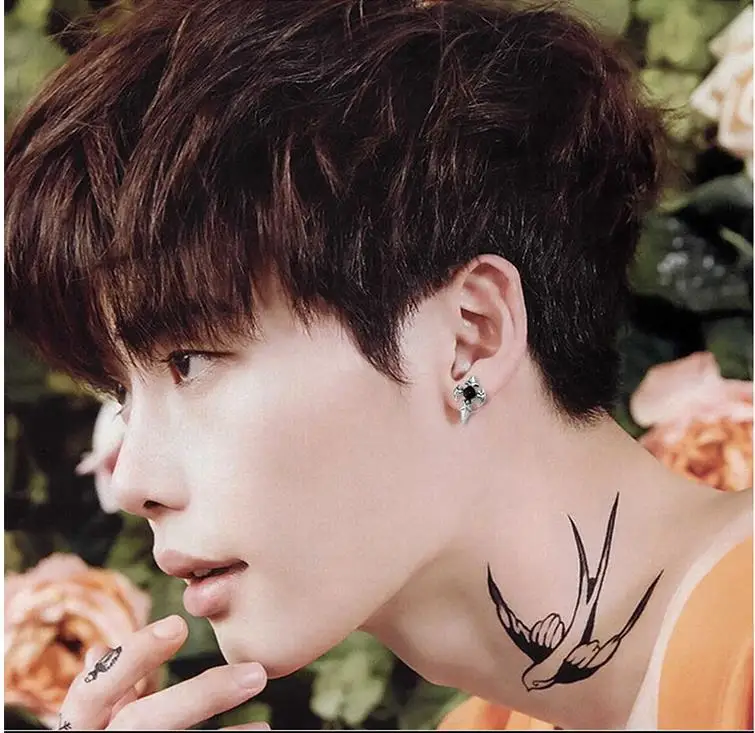 Модные серьги-гвоздики с крестом из нержавеющей стали модные мужские армейские