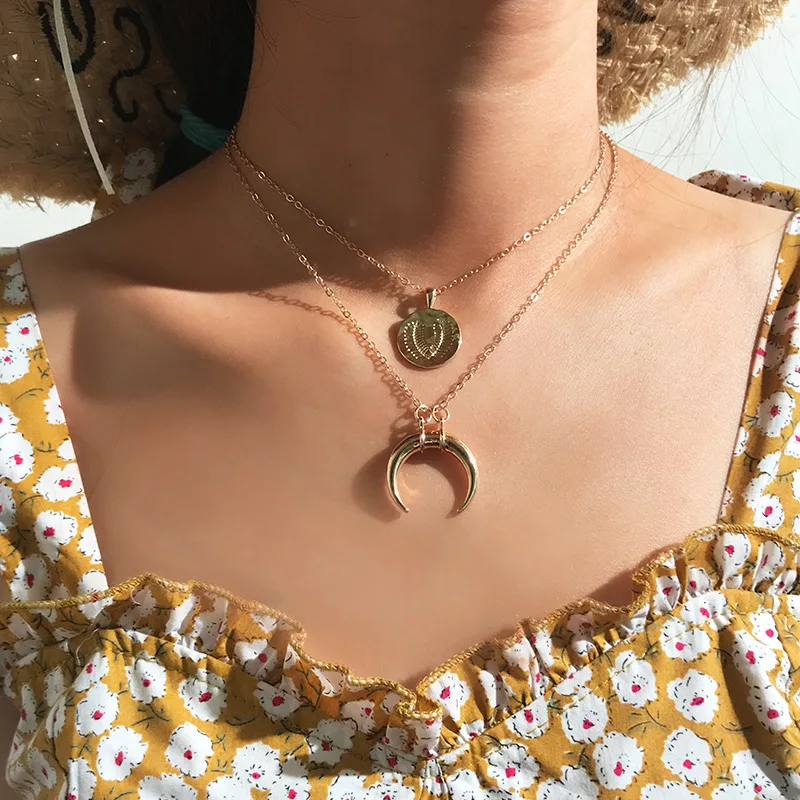 

Оптовая продажа 2020, ожерелье в европейском и американском стиле ретро, модное ожерелье с портретом из сплава, металлический рог, двойной кул...