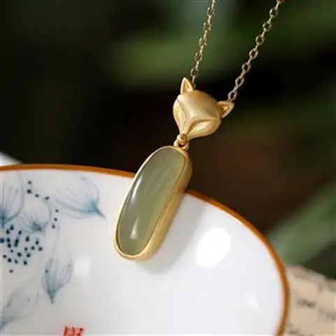 

Original S925 Sterling Silver Gilding Natural Hetian Jade Gray Jade Retro Personalized Fox Pendant Ladies Pendant