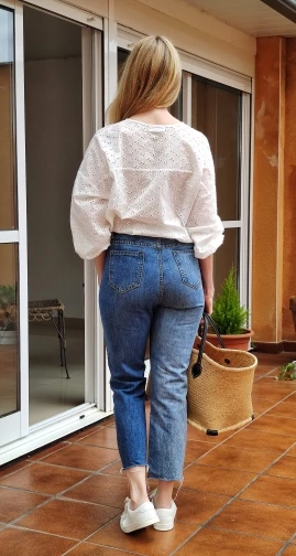 Весенне осенняя свободная однобортная рубашка с длинными рукавами круглым