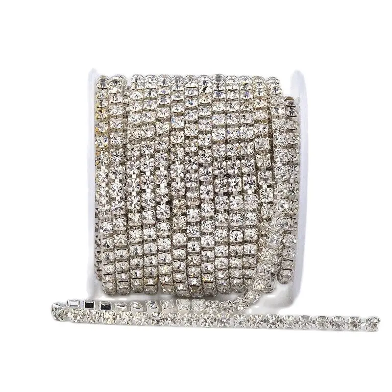

SS6-SS18(2mm-4.5mm) 10 yard/roll Crystal Clear Trim Rhinestone Sewing Strass Silver Base Densify Claw Cup Chain For Dress Design