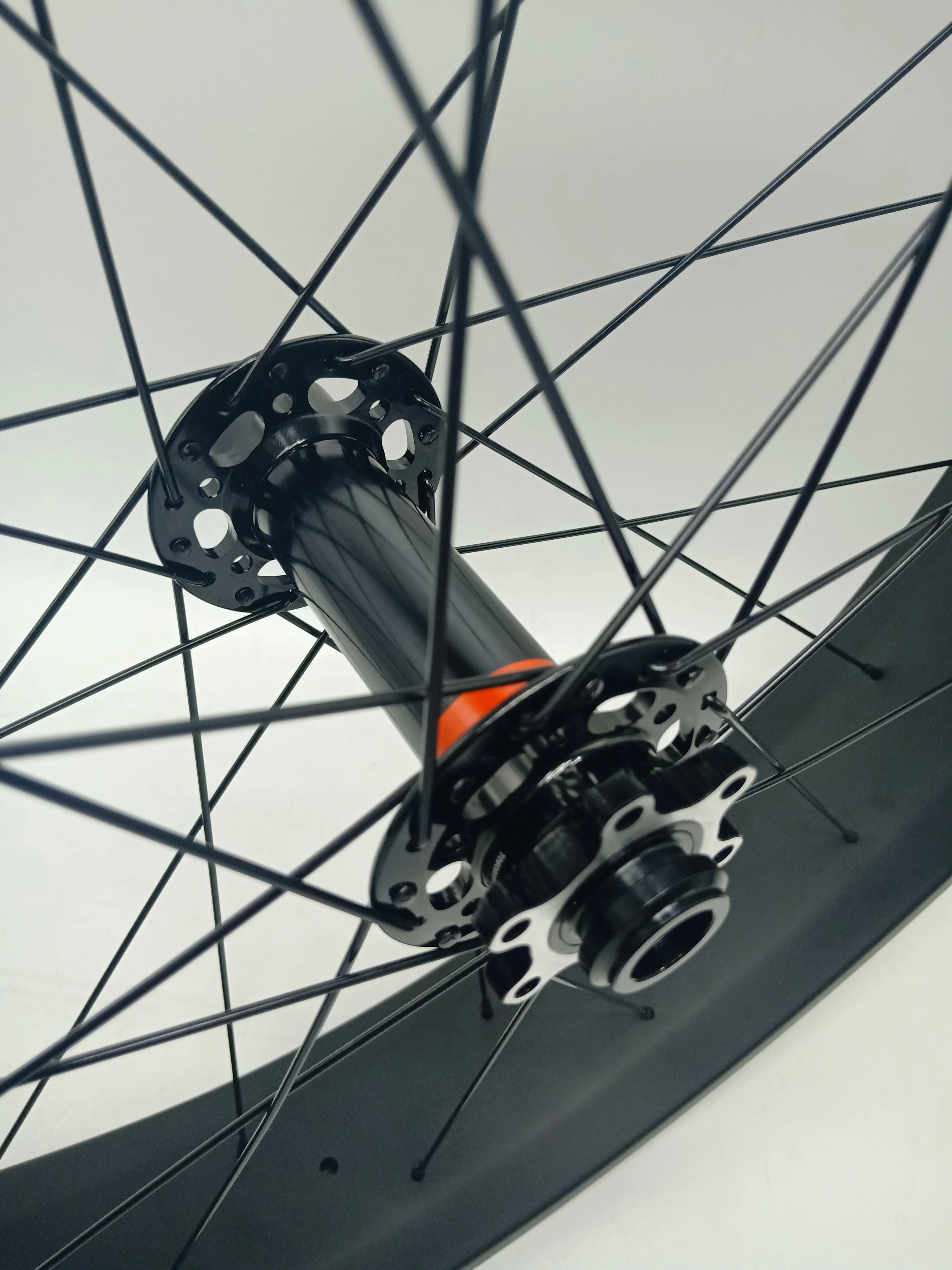 26er fat carbon bike wheels 100 мм x 25 передняя 150/135*15 Задняя 197/190*12 26 &quotnovatec Снежный песок