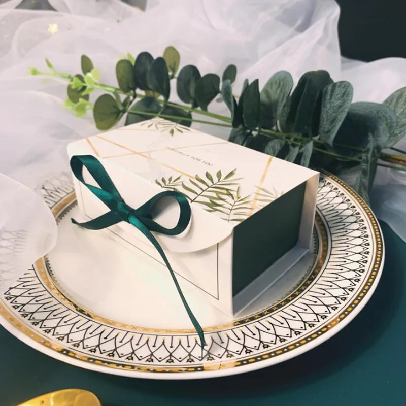 

European style Simple Book Shape Gift Box Creative Kraft Paper DIY Gift Candy Box Party Supplies Decoration Gift Box With Ribbon