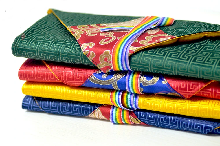 

Роскошная шелковая атласная Скатерть в тибетском стиле паллиндрома, сумка для книги и Писаний, скатерть для стола, скатерть, ткань