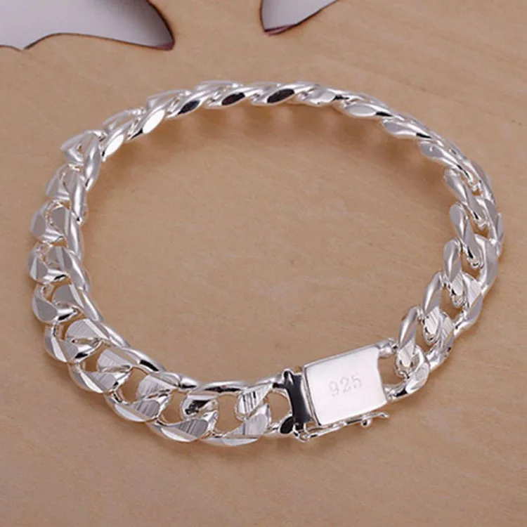

Love Bracelet for Women en Luxury Shiny Star Girl Best Gift Party Banquet Wedding Jewelry Pulsera