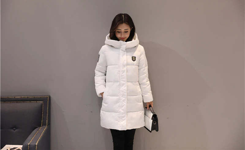 Full Sleeve Fashion Warm Woman Long Winter Parka Loose Female Padded Coat Jacket Hooded Pockets Parkas