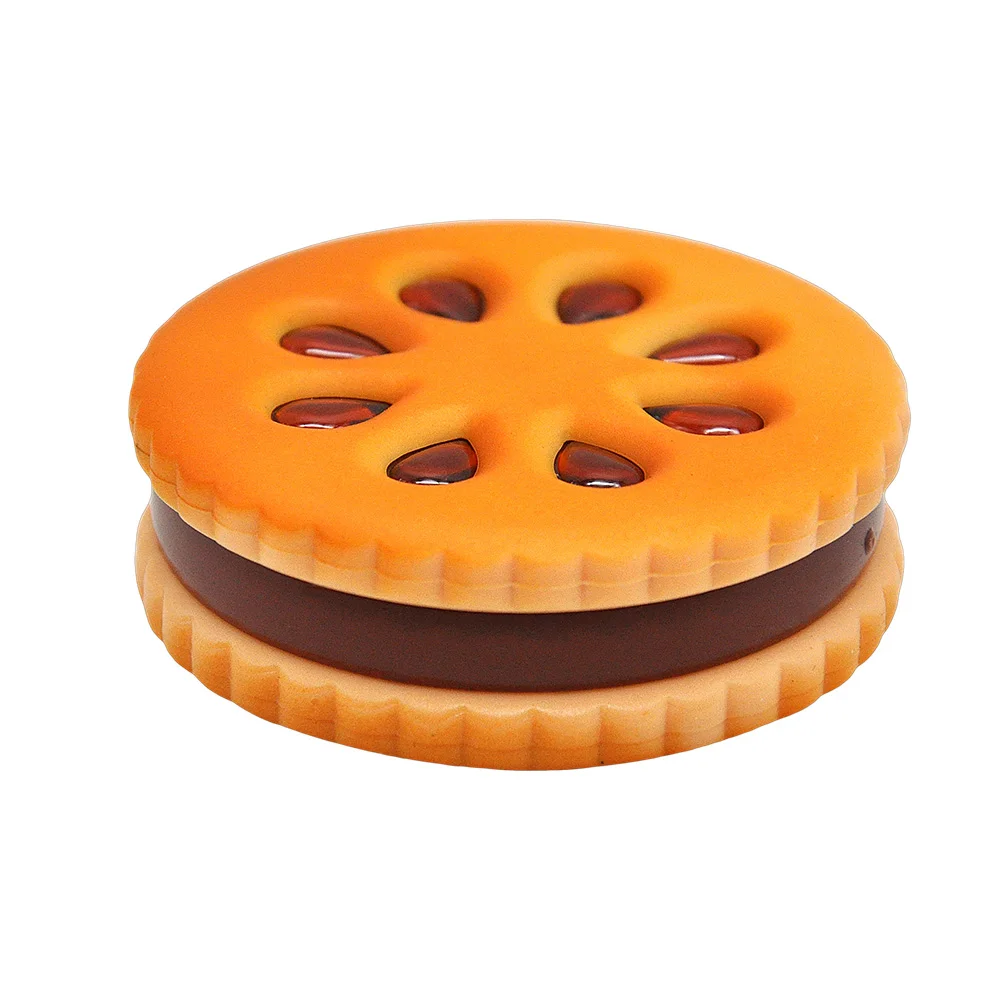 

Plastic 2 Part Portable Funny Cookie Shape Grinder Herb Spice Tobacco Grinder Creative Sandwich Biscuits Smoking Accessories