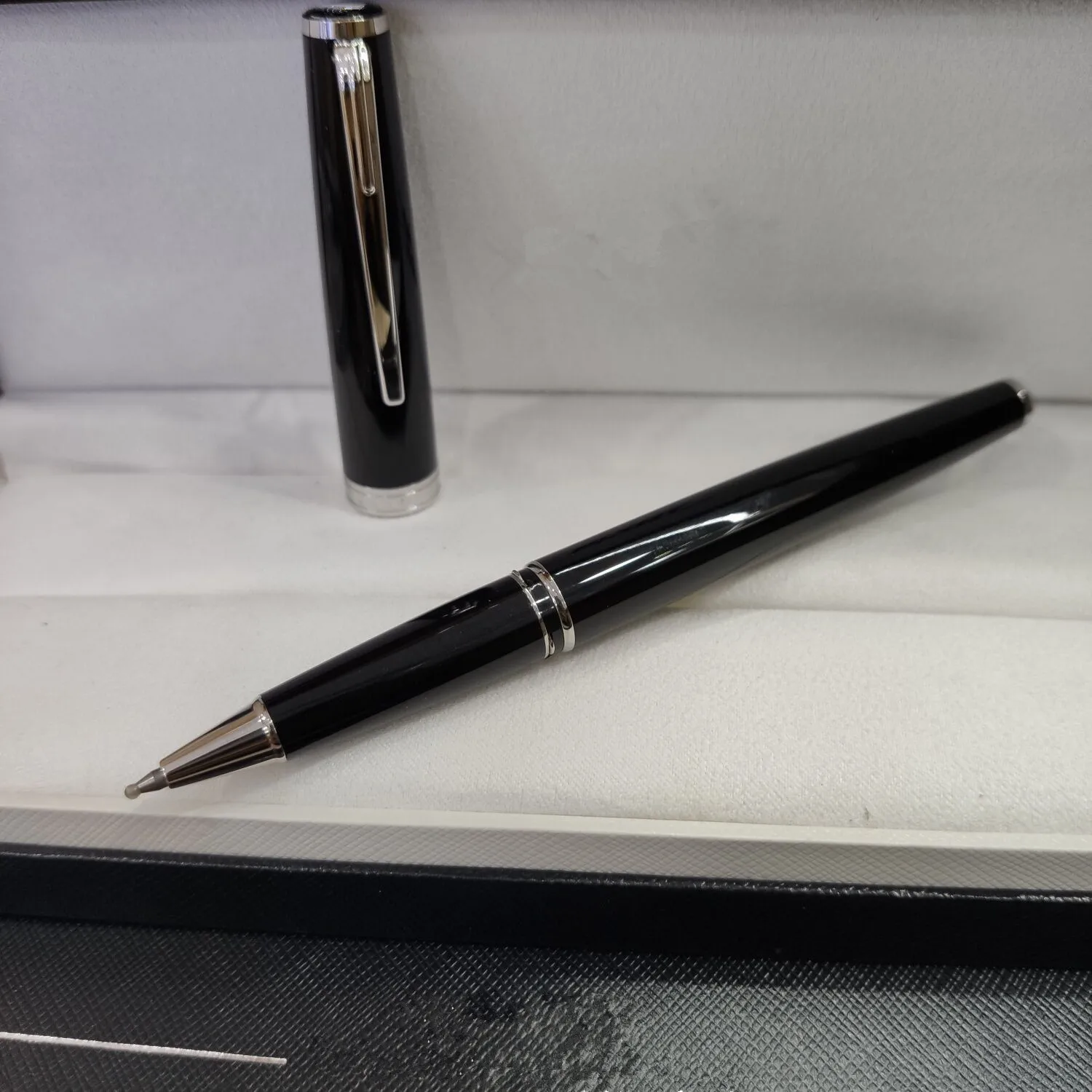 

High quality resin ballpoint pen Luxury brand office school writing fashion signature pen with gift box