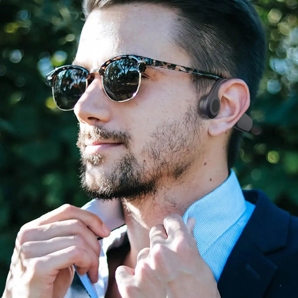 

Bluetooth 5.0 Earphone Bone Conduction 8GB ROM Portable IP55 Waterproof Comfortable Lightweight Sport Wireless Earphone with Mic