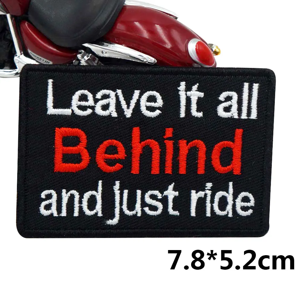 Оставьте все позади и просто прогладьте бирку с именной биркой утюгом на