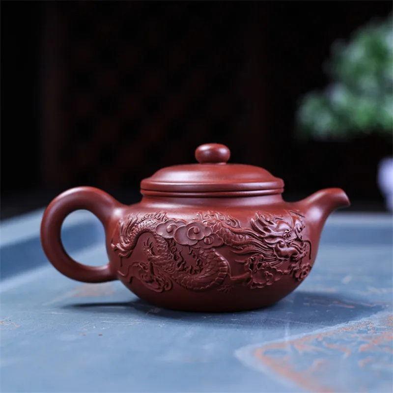Исин фиолетовый глиняный подлинные тиснением чайник с драконом со шпилькой
