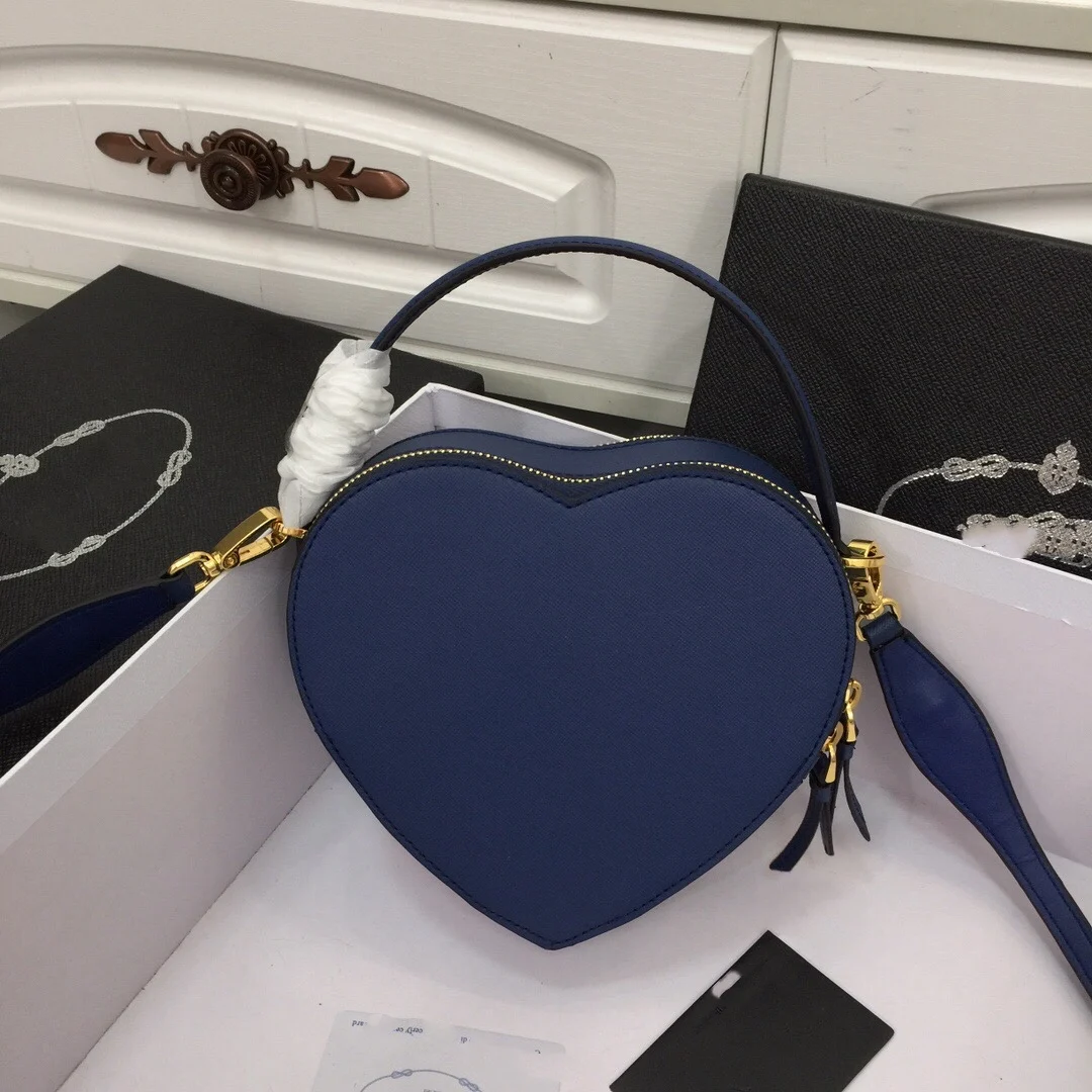 

Valentine's day gift heart-shaped design leather messenger bag female fashion women simple luxury one-shoulder handbag satchels