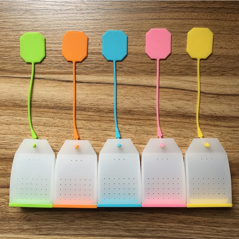 

1 piece bagged silicone tea strainer herbal spice infuser filter diffuser kitchen coffee tea set random color tea infuser