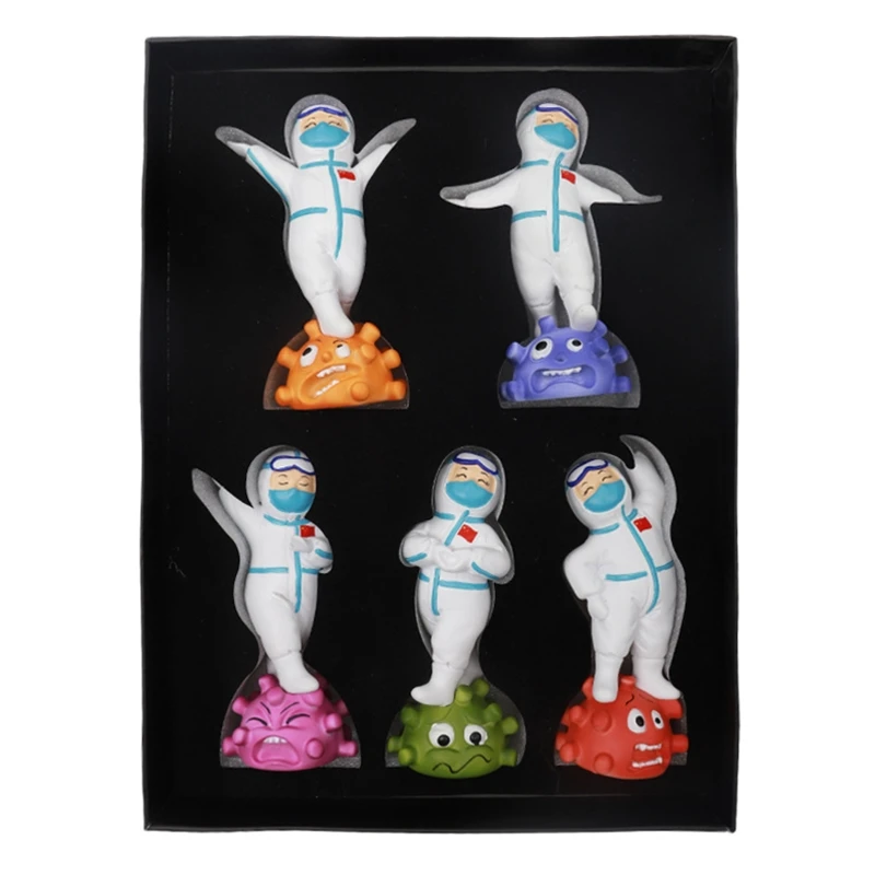 

Creative Doctor Nurse Model Figurine Resin Crafts Statue Home Desktop Ornament