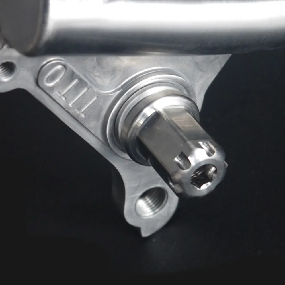 

Silver Rear Barrel Shaft TC4 Titanium Alloy Thru Axle Ultra Light 142*12mm